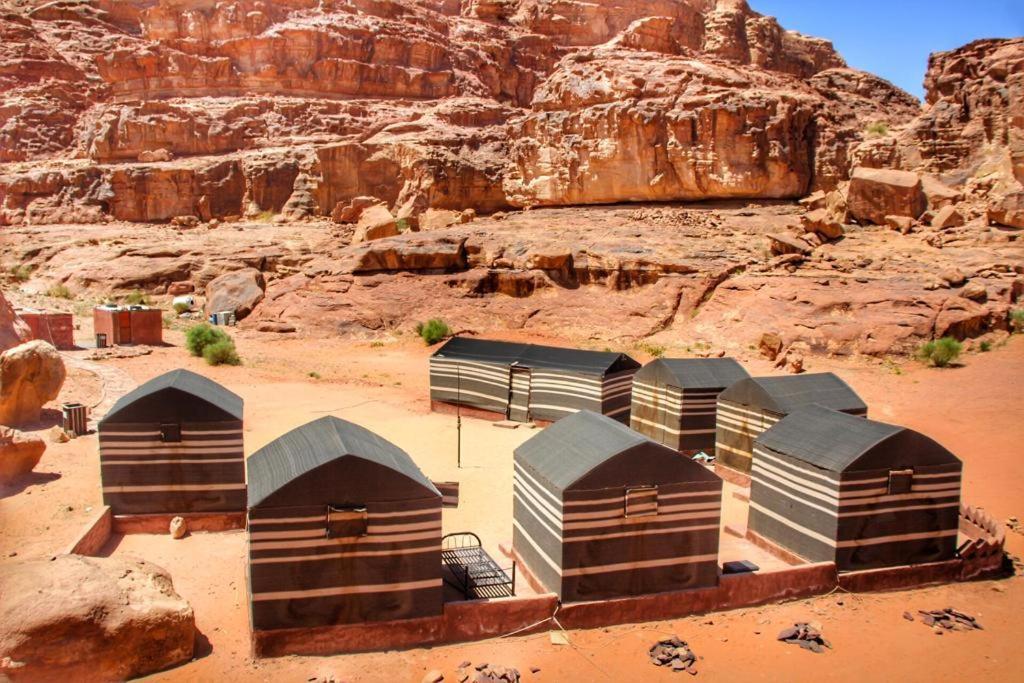 Merry Land Wadi Rum Camp Ξενοδοχείο Εξωτερικό φωτογραφία